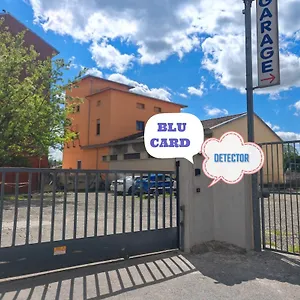 Apartment Express Traveller's Iii Front Station Fs Parking Privato, Parma